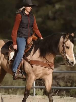 @Maddi ⭒ Equine Photographer ⭒ #horsesoftiktok #savycowgirl__ #foryoupage #viralvideo #western 