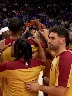 As the calendar year comes to an end, we take a look back on the Cleveland Cavaliers' 2024. Watch the full video in the FanDuel Sports Network app! #cleveland #cavaliers #cavs #clevelandcavaliers #LetEmKnow #NBA #basketball #sports #fyp #foryoupage @Cleveland Cavaliers 