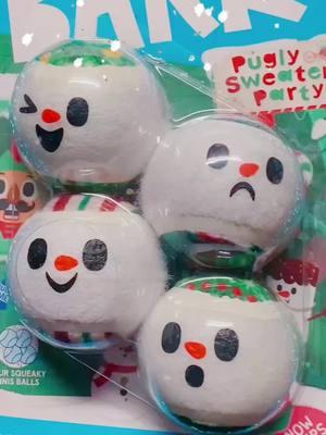 I edited the process and the result videos together—enjoy! #snowman #whitechristmas #snowmanpuppet #tennisballpuppet #junkdrawerpuppetry #snowsong #broadwayballs #becreative #everythingisapuppet #puppetmaking #frosty 