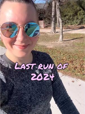 Having more grace for myself in 2025 while also knowing how to push myself. #runningmom #run 