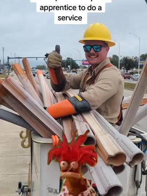 just a few guts!  #linemanissues #lineman #foryou #fyp #florida #cowboyup #ANOTHAONE #bluecollar #journeymanlineman #apprentice #Meme #MemeCut #memenatal #CapCut 