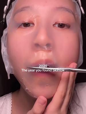 So ready for 2025🎉here’s your selfcare motivation for the new year🤍 #skincare #skintok #koreanskincare #trendingskincare  #satisfyingvideo #skincareasmr #skincaretiktok  #glassskin #clearskin #newyearsresolution #ricepaper #2025visionboard  #cppartner @ColourPop Cosmetics 