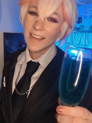 when the Savior asks you to help the new believer get settled 🙄  (I'm clearing out some drafts so take some saeran) #mysticmessenger #mysticmessengercosplay #saeran #cosplay #mm #saeranmysticmessenger #astarion #bg3 