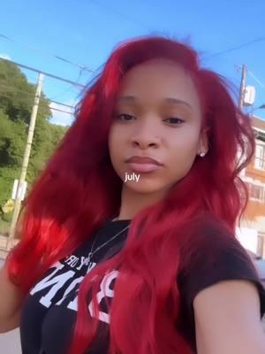 I was in my red hair phase so bad🙂‍↕️😍 #evadiamondj #fyp #relateable #redhair #naturalhair #curlyhair #EkspresikanDenganCapCut 