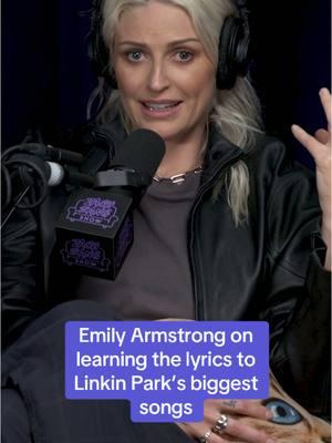 Emily Armstrong on how she approached learning the lyrics to @Linkin Park’s biggest hits #emilyarmstrong #mikeshinoda #linkinpark #onestepcloser #meteora #crawling #chesterbennington #zachsangshow #zachsang #danzolot #fyp #foryou @Amazon Music 