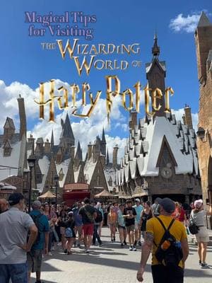 Just call me your Wizarding World Tour Guide at this point! 😉👋⚡️(I should probably just work there 😜) Use these magical tips when planning your potter trip to Wizarding World and @Universal Destinations !  . . . #harrypotter #potterhead  #wizardingworld #wizardingworldofharrypotter #universalstudios #universalorlando #traveltips #hogsmeade #diagonalley 