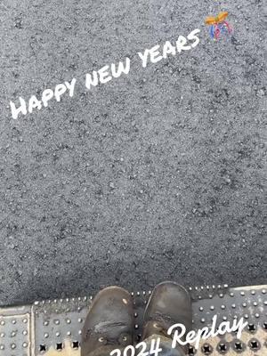 #happynewyear #happynewyear #happynewyear #xoxo #onthisday #bye #fyp #2025 #truckload 