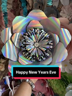 ✨Happy New Year’s Eve!!✨ 🎉 Cardstock from @Michaels Stores .  🎉 Template 5 my Etsy shop 🎉 Glue gun @SUREBONDER  #papercraft #paper #papercrafting #DIY   #newyears #newyearseve #paperflower #etsy #fyp  #SmallBusiness 