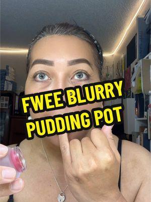 My favorite now ! #@fwee  #fweepuddingpot #makeup #blushhack #norikaclem #makeuphacks #creatorsearchinsights #contentcreator #productreview #foryou #fypph #fypusa 