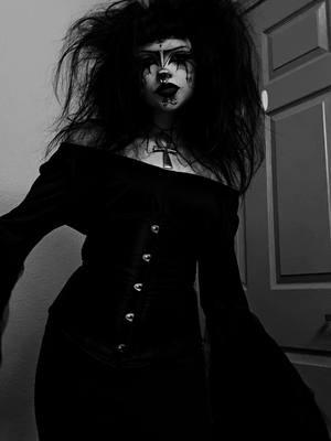 one of my fav songs from the doors #goth #gothic #gothmusic #tradgoth #tradgothmakeup #tradgothfashion #deathrock #deathrocker #deathrockergoth #mallgoth #gothmakeup #gothfashion #gothstyle #gothgoth #gothgothgoth #gothgirl #gothsubculture #gothicrock #darkwave #fyp 