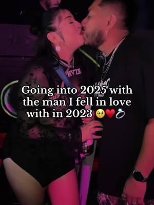 still happy with my man 💗#annamvze #latina #inlove #coupletok #couplegoals #nye #2025bride #2025wedding  #CapCut 