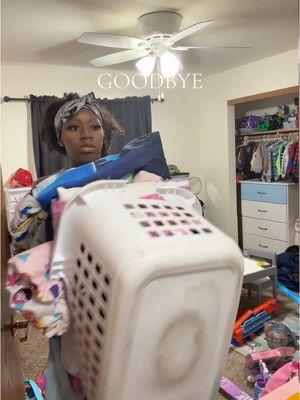 there was no way i was going to let my babies come home from their dads to that messy room. Now that I DID EVERYTHING, it’s time to prep myself for labor 😮‍💨💇🏾‍♀️💅🏾🎒#irritated#pregnant#singlemom#fyp#youngmom#commentary#beingamom#marissajalea#twinmom#cleaning#toddlerroom#twinsroom#deepclean