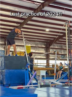 Here’s to 2025! #fyp #foryou #foryoupage #GymnasticsLife #GymnasticsSkills #gymnastique #athlete #balancebeam #level8gymnast #doubledown #bars 