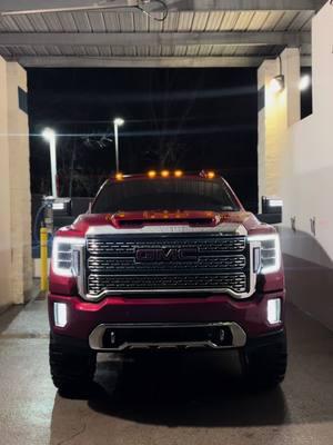 Simplicity.#l5pduramax #jesuslovesyou #2023duramax #2015gmcdenali #nittomudgrappler #denali #denaliultimate #3inchlevelon37s #bubbatruck🌾 #l5p #cp2jacked 