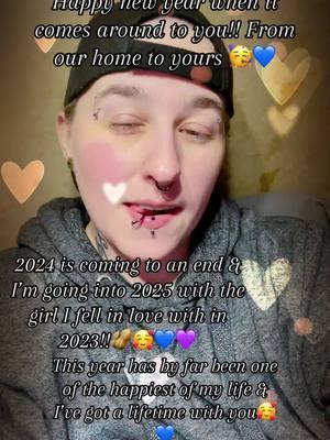 @Beth 🥰😘🥜💙💜#natzminions🏳️‍🌈 #fckaroundfindout #iftheshoefitslaceup #happynewyear #happy2025 #thankyouforthehappiestyearofmylife #lesbiansoftiktok #taken #her💜 #engaged #firstyearoftherestofourlives #foryoupage #fyp #4u 