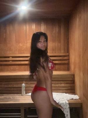 How long can u last in the sauna?? #sauna #saunatime 