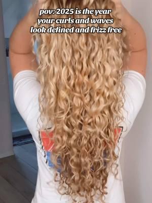 #hairplop #satinsleeper #miracleoil #wavyhaircare #curlyhaircare #frizzyhaircare #wavyhairtok #curlyhairtok #2025haircare