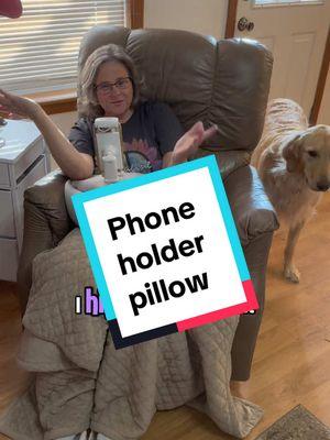 I love this thing. Really helps my neck be less sore. #phonepillow #devicepillow #phoneholder #tabletholder #phonestand #tabletpillow #phoneholderpillow #tabletstand @AboveTEK @AboveTEK.US 