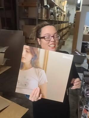 Can you Believe we have another HUGE Unboxing for you? #HugeUnboxing #VinylRecords #PopMusic #RockMusic #Clairo #HarryStyles @Pink Floyd @HSHQ @Britney Spears @Meghan Trainor @Radiohead @St. Vincent @Adele Access 