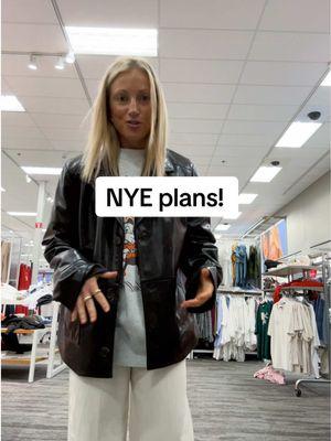 Celebrate NYE with me!  Not feeling guilty about not going out because frankly, I don’t like it!  Spending my new years baking and making goals <3  @target love u  Outfit: @abercrombie @ATHLETA  #nye #newyearseve #nye2024 #newyearseveparty #lifeinyour20s #nyevlog #noplansnye #nyeisoverrated #positivevlog #lifeafterteaching #2025goals 