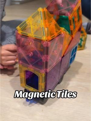 These are so affordable compared to the name brand ones and the kids love them the same.  This is the perfect toy to entertain your kids, that won’t rotten their brains 👌 . . . . . #magnetictiles#toys#buildingtoys#learningtoys#giftideaforkids  