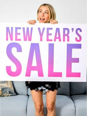 3...2…1…HAPPY NEW DEALS! 🎉 No countdowns needed. Save right now through Wednesday with our New Year's Sale & Coupons. #roomstogo #newyearssale #furnitureshopping #homeinspo 