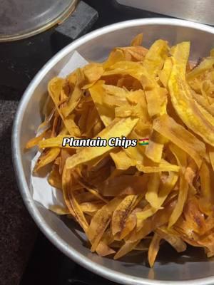 #plantain #chips #ghanatiktok🇬🇭 #AfricanFood #plantainchips #snack 