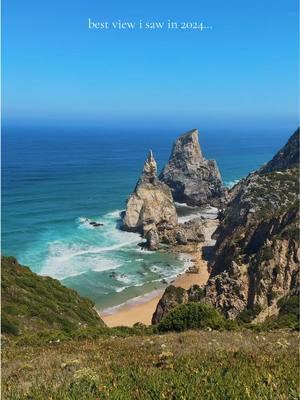 this now pls. #portugal #abroad #hikes #views #ocean #beach #hiddenbwach #studyabroad #viral #Hiking #path #europe #tracel 