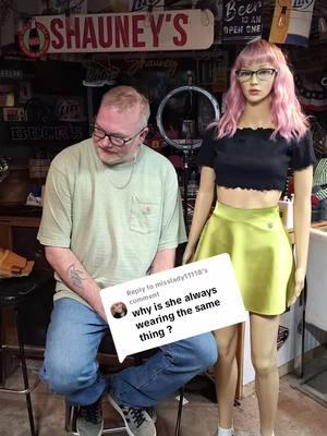 Replying to @misslady11118 #theshauneyshow #shauney #satire #funny #mannequin 