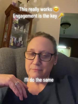 Women supporting women 🤝 #engagement #tiktokaffiliate #teamwork #momssupportingmoms #tiktokagorithm #engagementiskey 