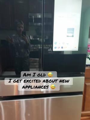 Finally got our @Samsung regriferator! I love the ice bite cubes, the water dispenser being inside the fridge and just how clean and sleek she looks! @Costco Wholesale came through with the sale and the replacement 🥹 #samsungfridge #samsung #appliances #millenialmom #becomingourparents #fy #MomsofTikTok #refrigerator 