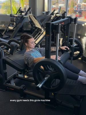 pls can we get more mini glute smith machine . . . . . . . . #womeninfitness #fitnessmotivation #femalefitness #fitnessgirl #smithmachineworkouts #glutegrowth #hipthrust#glutegrowthtips#glutesworkout #workoutroutine #strengthtrainingforwomen #femalefitnessmotivation 