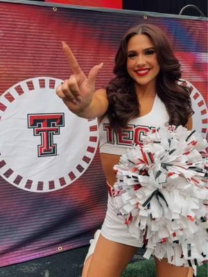 Goodbye 2024 🤍 #2024 #newyearseve #newyears #dance #dancer #texastech #texastechpomsquad #collegedanceteam #college #texastechfootball #texastechbasketball #gameday #recap2024 #sad #senior #senioryear #foryou #foryoupage 