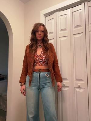 #fyp #hippie #venturahighway #70s #vintage #70svintage #70smusic #70sfashion #bellbottoms #retro #tattoos 