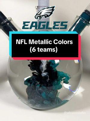 (Metallic Verison) Mixing 6 NFL team’s colors to create a new color 🏈🎨 Which teams should we do next?🔥 #fyp #nfl #nflfootball #satisfying #colormixing #paintmixing #colors #nflteams 