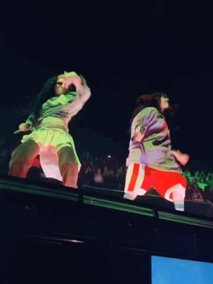 Sorry for the spam but likeee can u blame me😭😍mother and mother @Charli XCX @BILLIE EILISH #fyp #billieeilish #billieeilishedits #billieeilishfan #billieeilishconcert #cali #california #charlixcx #charlixcxbrat #charliexcxedit #kiaforum #foryou #forupage #foryoupage #concert #concerttok 