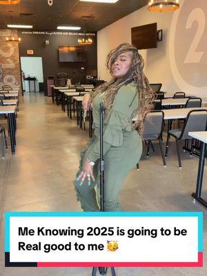 Celebrating 2025 already 🥳  #beyoncechallenge #beyonceyayachallange #beyonceyaya #realtorlife #readyfor2025 #HappyNewYear #realtormom ##congratulationstomeinadvance 