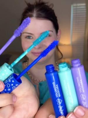 Looking forward to more mascara next year ❤️ #coloredmascara #pinkmascara #bluemascara #greenmascara #redmascara 