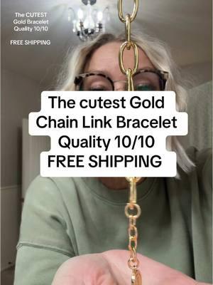 Cutest Gold Chain Link Bracelet!!!  Quality is so good and it has FREE SHIPPING!!! #bracelet #goldbracelet #braceletstack #superordinary #freeshipping #tiktokshopfinds #tiktokmademebuyit #valentinesdaygift #giftsforher 