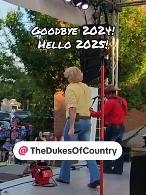 Happy New Year! 🌟🎉#smokeyandthebandit #thedukesofhazzard #bo #dolly #snowman #bandit #willie @The Dukes Of Country 