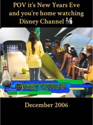 New Years Eve Sing Along Bowlathon: TV Sibling Show Down December 2006 #disneychannel #disney #nostalgia #fyp #newyears #miley #foryoupage 