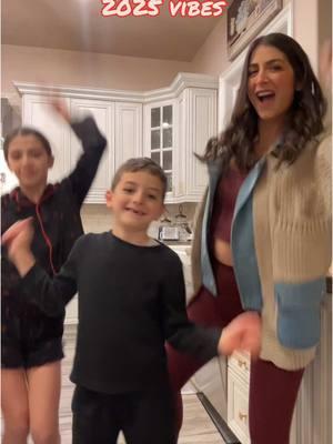 It’s always a dance party around here…and it makes everything better!  #newyears #newyearsresolution #goodbye2024 #danceitout #greysanatomy #lebanesefamily #lebanesemom 