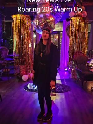 Roaring 20s New Years Party at Edge of The Universe Cafe!  #Roaring20s #GreatGatsbyParty #NewYearsEve #GatsbyVibes #CharlestonDance #DecoDreams #FlapperFashion #SpeakeasyStyle #JazzAgeCelebration #GlitzAndGlam #ProhibitionEraFun #RoaringIntoTheNewYear #VintageVibes #GoldAndBlackGala #MidnightInThe20s #ChampagneAndJazz #ArtDecoNYE #PartyLikeIts1925 #DapperAndDecadent #NYE2025