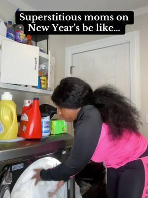 #superstitious #newyears #ritual #newyearcleaning #superstition #laundry #newyear #traditions #newyeartradition 