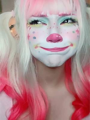 BOZO DOESNT KNOW  #clowngirl #clown #clownmakeup #bouncyclown 