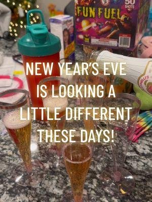 New Year’s Eve is looking a little different these days but we wouldn’t have it any other way! 🥂  #Quadruplets #CaffSQuad #Austin #Texas #DrippingSprings #ATX #RealLifeParenting #Infertility #RainbowBaby #MomsOfMultiples 