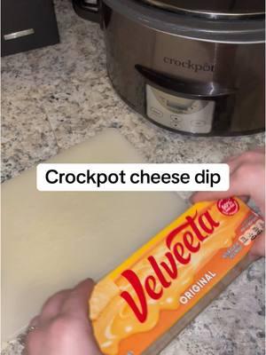 #crockpotcheesedip #crockpotdip #crockpotrecipe #EasyRecipe #easycheesedip #cheesediprecipe #velveetadip #velveeta 