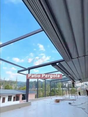 Enjoy your outdoor life #patio #pergola #Outdoors #pergoladesign #toldo #cafe #restaurant #patiocover #outdoorlife #patio #outdoor #pergolas #foryou #fyp 