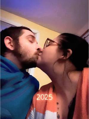 Happy New Year 🎆2️⃣0️⃣2️⃣5️⃣🎆 #happynewyear #newyear2025 #ilovedyouthen #ilovedyoufirst #ivelovedyoulongest #ouryear #myfavoritegemini♊ #feburarylove #youhadmeathello #fyp #fiercelyloved #foreverlove #usagainsttheworld #newhampshirecheck 