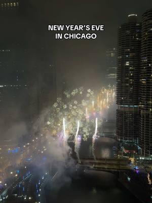 Happy new year Chicago! Who’s excited for 2025?!🎆 #chicago #nye #nye2024 #newyearseve  